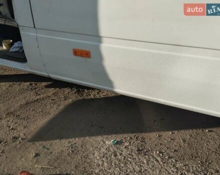 Белый Мерседес Sprinter, объемом двигателя 2.9 л и пробегом 100 тыс. км за 6500 $, фото 15 на Automoto.ua