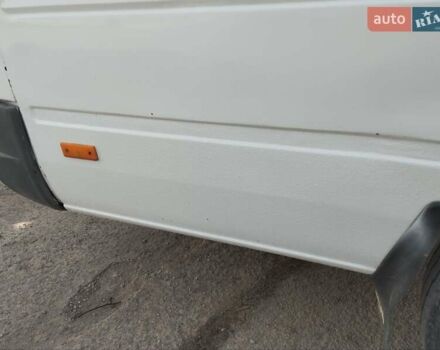 Белый Мерседес Sprinter, объемом двигателя 2.9 л и пробегом 100 тыс. км за 6500 $, фото 11 на Automoto.ua