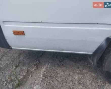 Белый Мерседес Sprinter, объемом двигателя 2.9 л и пробегом 100 тыс. км за 6500 $, фото 2 на Automoto.ua