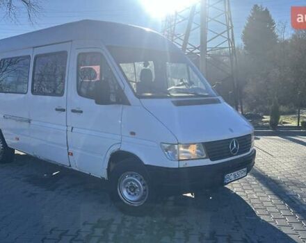 Белый Мерседес Sprinter, объемом двигателя 2.87 л и пробегом 450 тыс. км за 5000 $, фото 7 на Automoto.ua