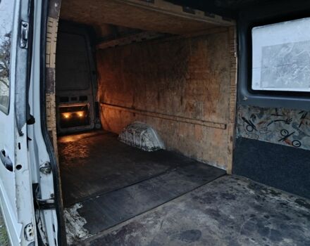 Белый Мерседес Sprinter, объемом двигателя 0 л и пробегом 620 тыс. км за 3400 $, фото 6 на Automoto.ua