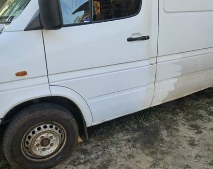 Белый Мерседес Sprinter, объемом двигателя 2.87 л и пробегом 550 тыс. км за 6500 $, фото 2 на Automoto.ua