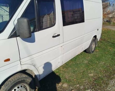 Белый Мерседес Sprinter, объемом двигателя 2.15 л и пробегом 700 тыс. км за 5200 $, фото 18 на Automoto.ua