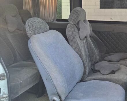 Белый Мерседес Sprinter, объемом двигателя 2.15 л и пробегом 600 тыс. км за 6300 $, фото 12 на Automoto.ua