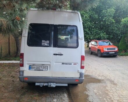 Белый Мерседес Sprinter, объемом двигателя 2.2 л и пробегом 650 тыс. км за 6500 $, фото 4 на Automoto.ua