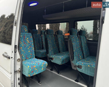 Білий Мерседес Sprinter, об'ємом двигуна 2.2 л та пробігом 400 тис. км за 6999 $, фото 20 на Automoto.ua