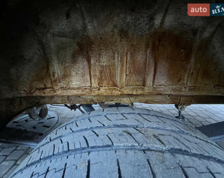 Белый Мерседес Sprinter, объемом двигателя 2.7 л и пробегом 700 тыс. км за 13800 $, фото 14 на Automoto.ua