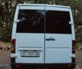 Белый Мерседес Sprinter, объемом двигателя 2.2 л и пробегом 400 тыс. км за 8800 $, фото 3 на Automoto.ua