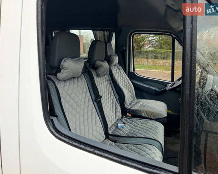 Белый Мерседес Sprinter, объемом двигателя 2.15 л и пробегом 645 тыс. км за 8900 $, фото 5 на Automoto.ua
