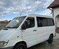 Белый Мерседес Sprinter, объемом двигателя 2.2 л и пробегом 350 тыс. км за 4234 $, фото 1 на Automoto.ua