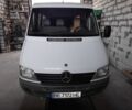 Білий Мерседес Sprinter, об'ємом двигуна 2.1 л та пробігом 256 тис. км за 8000 $, фото 1 на Automoto.ua