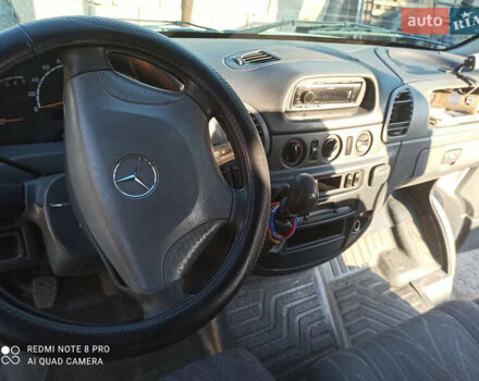 Білий Мерседес Sprinter, об'ємом двигуна 2.7 л та пробігом 400 тис. км за 11000 $, фото 7 на Automoto.ua