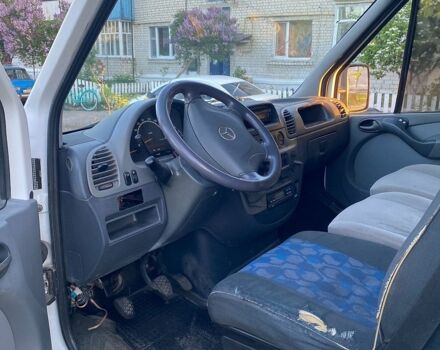 Білий Мерседес Sprinter, об'ємом двигуна 2.7 л та пробігом 700 тис. км за 7700 $, фото 1 на Automoto.ua