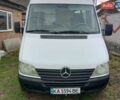 Белый Мерседес Sprinter, объемом двигателя 2.15 л и пробегом 305 тыс. км за 6900 $, фото 1 на Automoto.ua