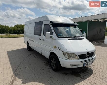 Белый Мерседес Sprinter, объемом двигателя 2.15 л и пробегом 100 тыс. км за 8250 $, фото 2 на Automoto.ua