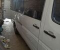 Белый Мерседес Sprinter, объемом двигателя 2.69 л и пробегом 360 тыс. км за 5300 $, фото 2 на Automoto.ua
