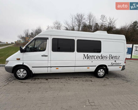 Білий Мерседес Sprinter, об'ємом двигуна 2.69 л та пробігом 999 тис. км за 9500 $, фото 2 на Automoto.ua