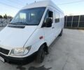 Белый Мерседес Sprinter, объемом двигателя 2.7 л и пробегом 183 тыс. км за 9200 $, фото 2 на Automoto.ua