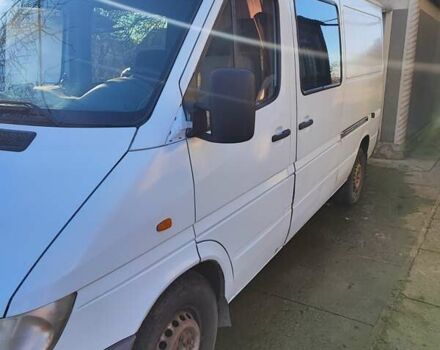 Белый Мерседес Sprinter, объемом двигателя 2.15 л и пробегом 575 тыс. км за 8000 $, фото 8 на Automoto.ua