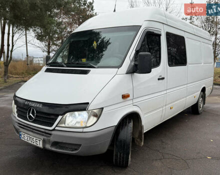 Белый Мерседес Sprinter, объемом двигателя 2.69 л и пробегом 333 тыс. км за 6999 $, фото 5 на Automoto.ua