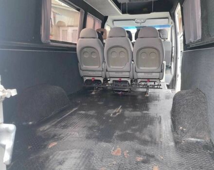 Белый Мерседес Sprinter, объемом двигателя 2.1 л и пробегом 850 тыс. км за 6200 $, фото 4 на Automoto.ua