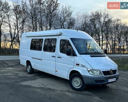 Білий Мерседес Sprinter, об'ємом двигуна 2.69 л та пробігом 570 тис. км за 9700 $, фото 34 на Automoto.ua