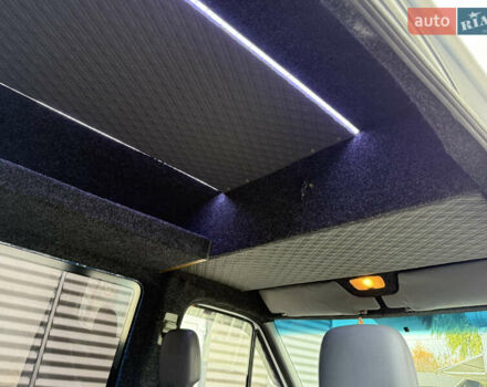 Белый Мерседес Sprinter, объемом двигателя 2.15 л и пробегом 275 тыс. км за 8950 $, фото 13 на Automoto.ua