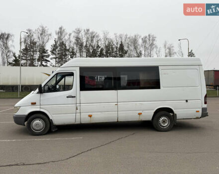 Белый Мерседес Sprinter, объемом двигателя 2.15 л и пробегом 668 тыс. км за 7900 $, фото 4 на Automoto.ua