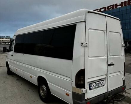 Белый Мерседес Sprinter, объемом двигателя 2.7 л и пробегом 897 тыс. км за 6800 $, фото 2 на Automoto.ua