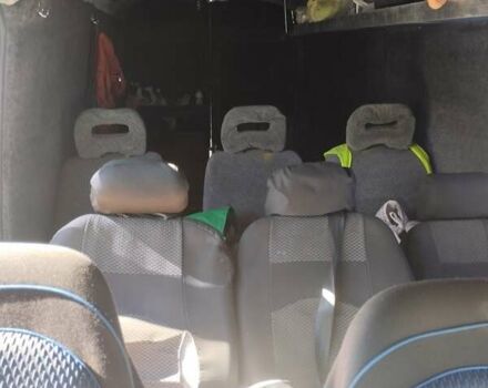 Белый Мерседес Sprinter, объемом двигателя 2.69 л и пробегом 556 тыс. км за 8200 $, фото 3 на Automoto.ua