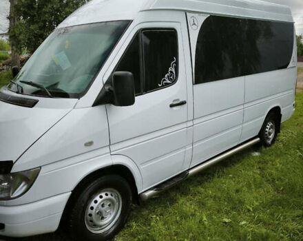 Белый Мерседес Sprinter, объемом двигателя 2.69 л и пробегом 999 тыс. км за 5000 $, фото 3 на Automoto.ua