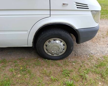 Белый Мерседес Sprinter, объемом двигателя 2.1 л и пробегом 555 тыс. км за 6500 $, фото 6 на Automoto.ua