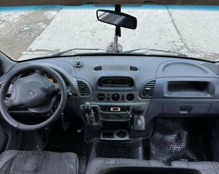 Белый Мерседес Sprinter, объемом двигателя 2.7 л и пробегом 897 тыс. км за 6800 $, фото 6 на Automoto.ua