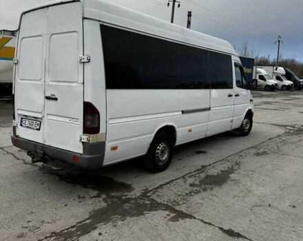 Белый Мерседес Sprinter, объемом двигателя 2.7 л и пробегом 897 тыс. км за 6800 $, фото 4 на Automoto.ua
