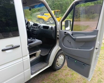 Белый Мерседес Sprinter, объемом двигателя 2.1 л и пробегом 555 тыс. км за 6500 $, фото 5 на Automoto.ua