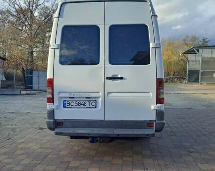 Белый Мерседес Sprinter, объемом двигателя 2.69 л и пробегом 640 тыс. км за 12400 $, фото 5 на Automoto.ua