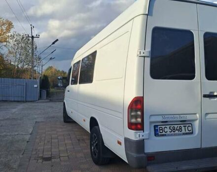 Белый Мерседес Sprinter, объемом двигателя 2.69 л и пробегом 640 тыс. км за 12400 $, фото 3 на Automoto.ua