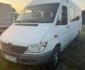 Белый Мерседес Sprinter, объемом двигателя 2.69 л и пробегом 530 тыс. км за 10700 $, фото 1 на Automoto.ua