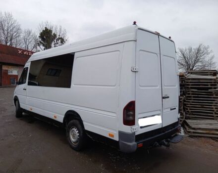 Белый Мерседес Sprinter, объемом двигателя 2.2 л и пробегом 220 тыс. км за 5350 $, фото 5 на Automoto.ua