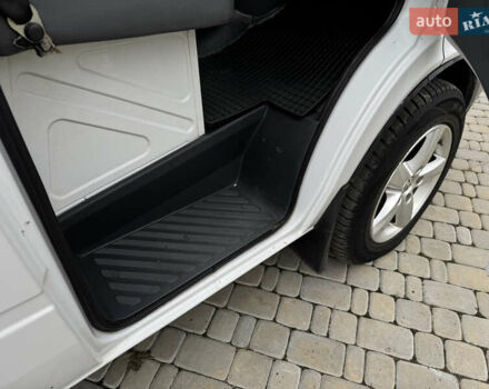 Белый Мерседес Sprinter, объемом двигателя 2.2 л и пробегом 380 тыс. км за 8700 $, фото 24 на Automoto.ua