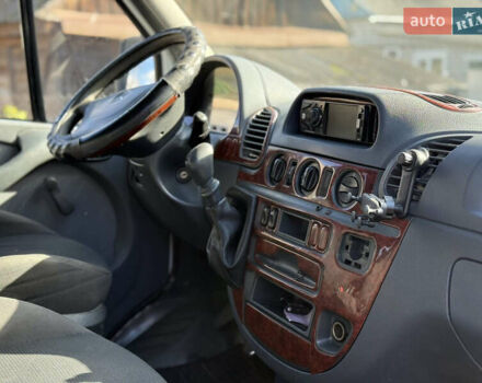 Білий Мерседес Sprinter, об'ємом двигуна 2.2 л та пробігом 670 тис. км за 9500 $, фото 5 на Automoto.ua