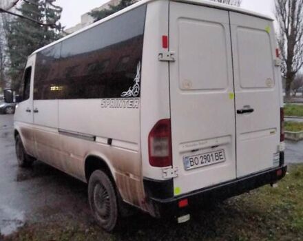Белый Мерседес Sprinter, объемом двигателя 2.2 л и пробегом 350 тыс. км за 6700 $, фото 2 на Automoto.ua
