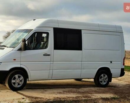 Белый Мерседес Sprinter, объемом двигателя 2.69 л и пробегом 75 тыс. км за 6900 $, фото 22 на Automoto.ua