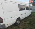 Белый Мерседес Sprinter, объемом двигателя 2.69 л и пробегом 530 тыс. км за 10700 $, фото 6 на Automoto.ua