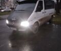 Белый Мерседес Sprinter, объемом двигателя 2.2 л и пробегом 350 тыс. км за 6700 $, фото 6 на Automoto.ua