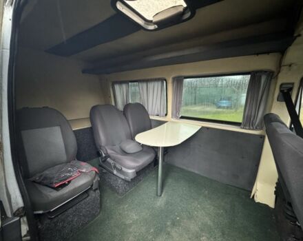 Белый Мерседес Sprinter, объемом двигателя 2.2 л и пробегом 220 тыс. км за 5350 $, фото 4 на Automoto.ua