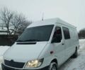 Белый Мерседес Sprinter, объемом двигателя 2.69 л и пробегом 400 тыс. км за 20000 $, фото 2 на Automoto.ua