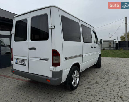 Белый Мерседес Sprinter, объемом двигателя 2.2 л и пробегом 380 тыс. км за 8700 $, фото 14 на Automoto.ua