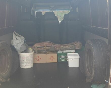 Белый Мерседес Sprinter, объемом двигателя 2.7 л и пробегом 350 тыс. км за 10500 $, фото 3 на Automoto.ua