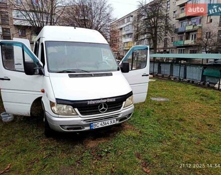 Білий Мерседес Sprinter, об'ємом двигуна 2.15 л та пробігом 560 тис. км за 7100 $, фото 1 на Automoto.ua